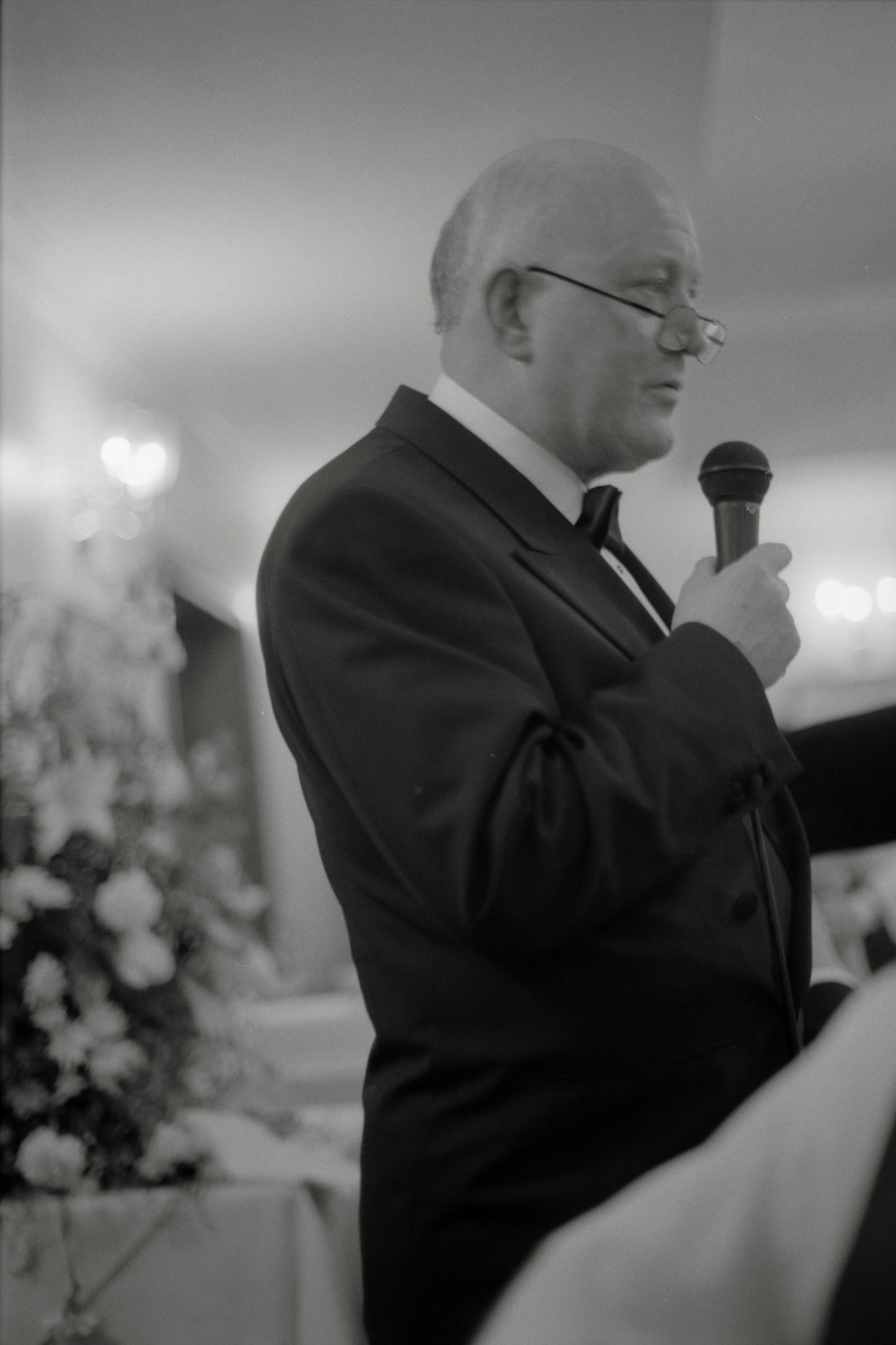 AHP F2001 05 002 sc240901 img04 NLP